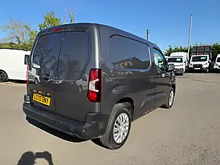 Used 2021 Peugeot Partner Professional Standard Grey - Interior and Exterior details 2