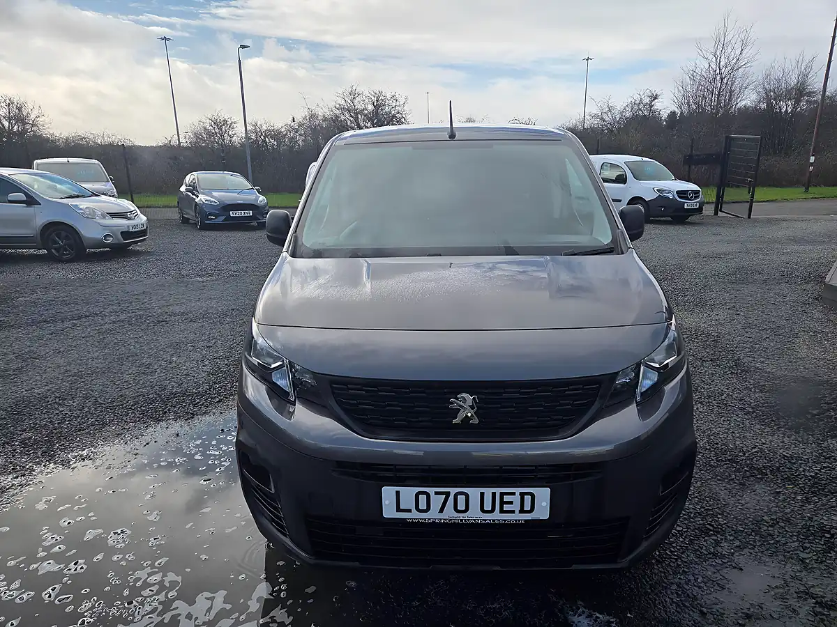 Used 2021 Peugeot Partner Professional Standard Panel Van Swb Grey - Interior and Exterior details 14