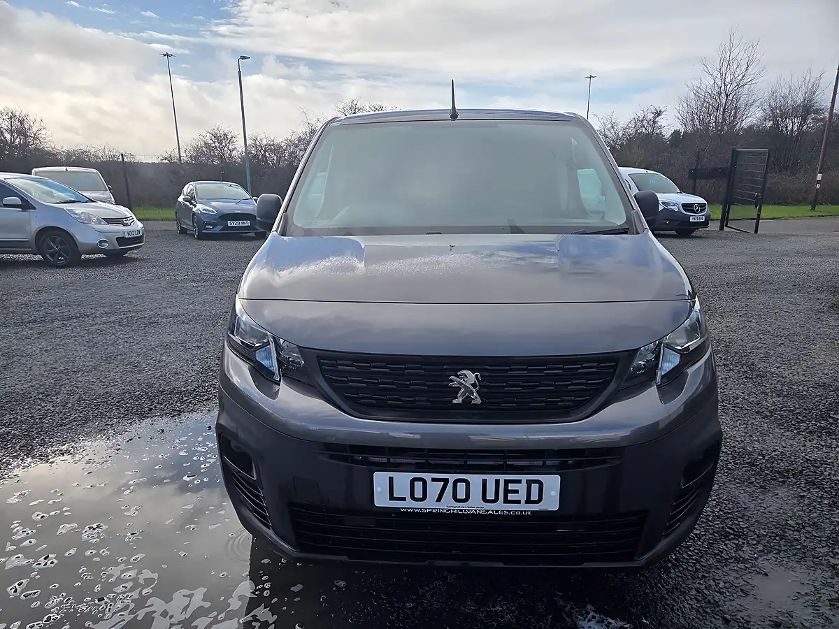 Used 2021 Peugeot Partner Professional Standard Panel Van Swb Grey - Interior and Exterior details 15
