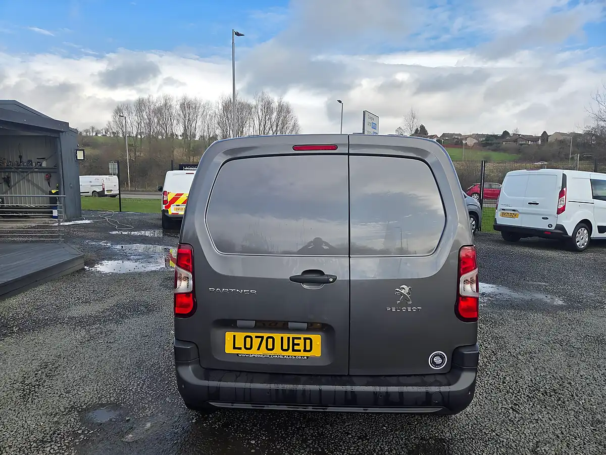 Used 2021 Peugeot Partner Professional Standard Panel Van Swb Grey - Interior and Exterior details 16