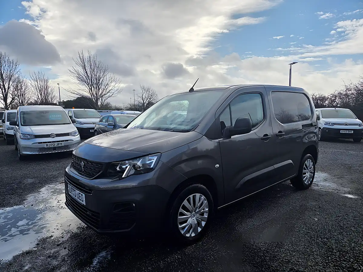 Used 2021 Peugeot Partner Professional Standard Panel Van Swb Grey - Interior and Exterior details 6
