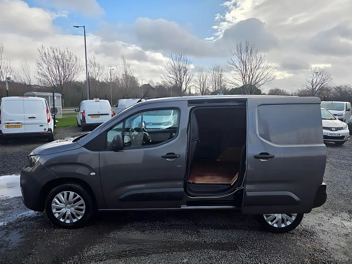 Used 2021 Peugeot Partner Professional Standard Panel Van Swb Grey - Interior and Exterior details 9