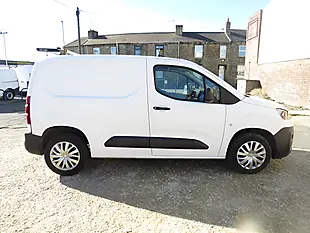 Used 2021 Peugeot Partner Professional Standard Panel Van White - Interior and Exterior details 11