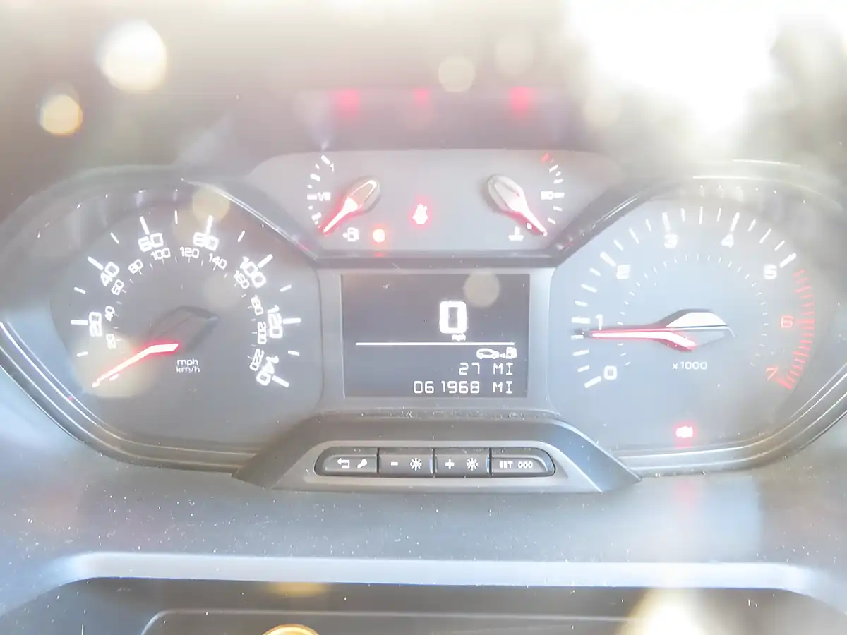 Used 2021 Peugeot Partner Professional Standard Panel Van White - Interior and Exterior details 15