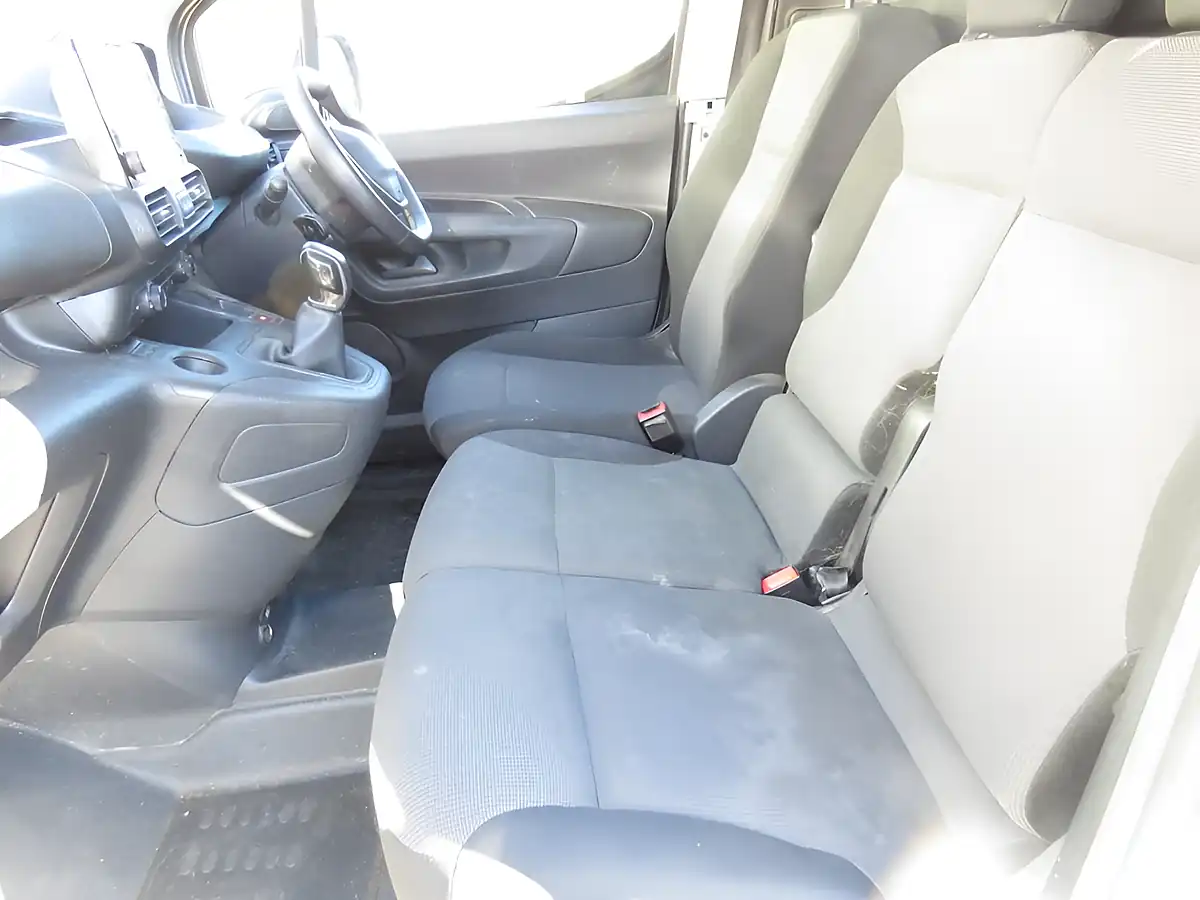 Used 2021 Peugeot Partner Professional Standard Panel Van White - Interior and Exterior details 8