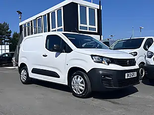 Used 2021 Peugeot Partner Professional Standard White - Interior and Exterior details 10