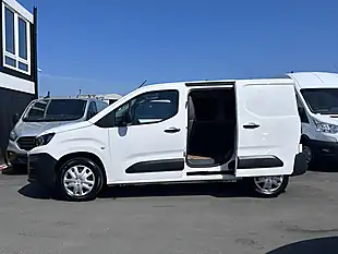 Used 2021 Peugeot Partner Professional Standard White - Interior and Exterior details 13