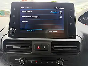 Used 2021 Peugeot Partner Professional Standard White - Interior and Exterior details 16