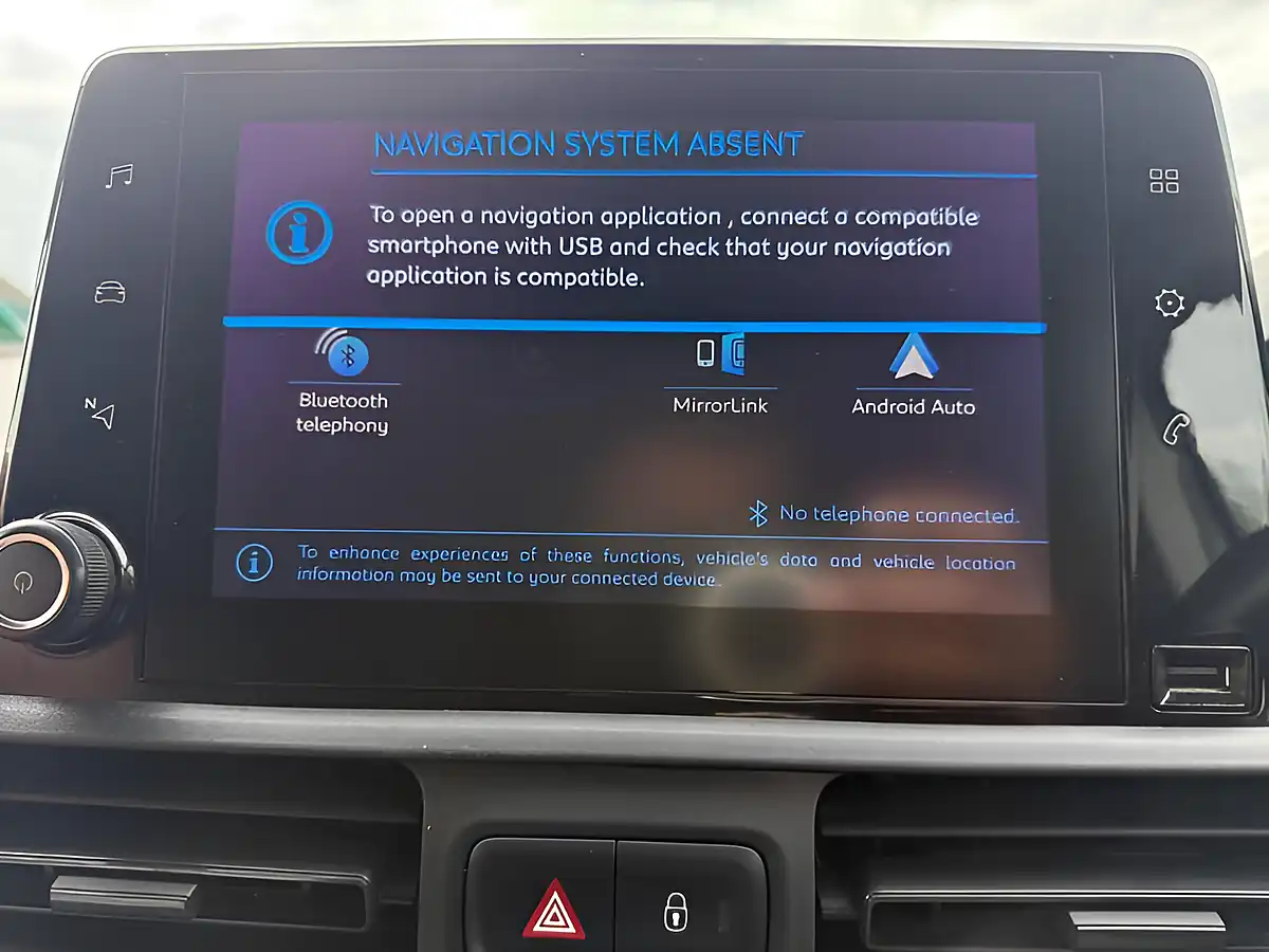 Used 2021 Peugeot Partner Professional Standard White - Interior and Exterior details 18
