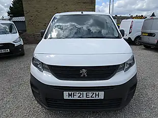 Used 2021 Peugeot Partner Professional Standard White - Interior and Exterior details 11