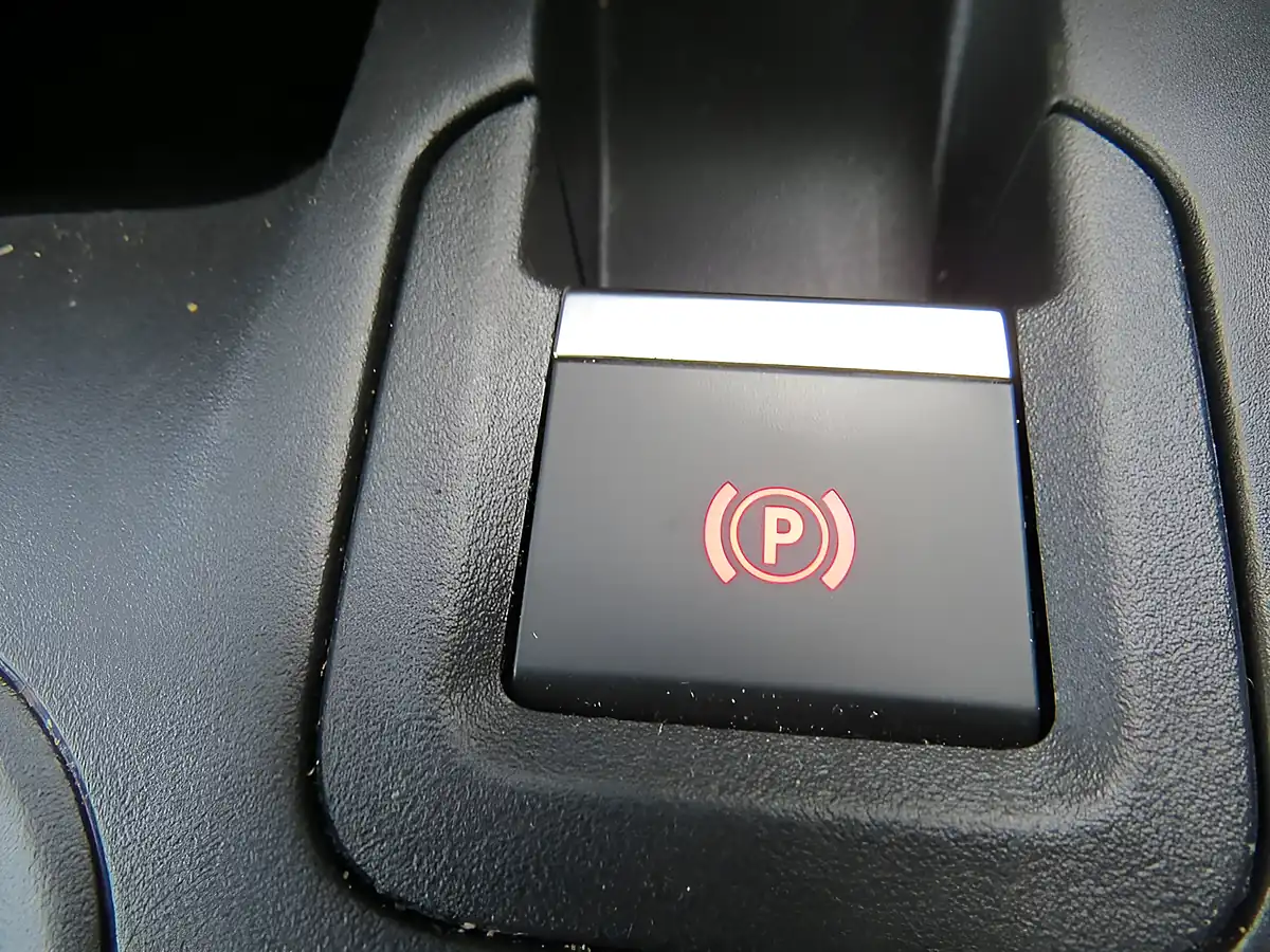 Used 2021 Peugeot Partner Professional Standard White - Interior and Exterior details 19
