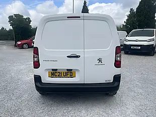 Used 2021 Peugeot Partner Professional White - Interior and Exterior details 7