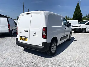 Used 2021 Peugeot Partner Professional White - Interior and Exterior details 8