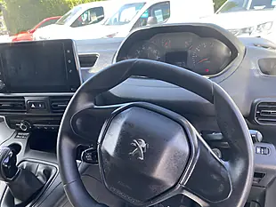 Used 2021 Peugeot Partner Professional White - Interior and Exterior details 14