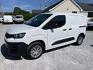 Used 2021 Peugeot Partner Professional White - Interior and Exterior details 7