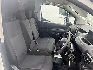 Used 2021 Peugeot Partner Professional White - Interior and Exterior details 13