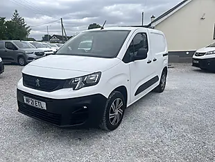 Used 2021 Peugeot Partner Professional White - Interior and Exterior details 4