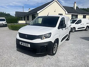 Used 2021 Peugeot Partner Professional White - Interior and Exterior details 4