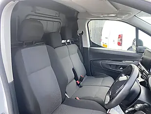 Used 2021 Peugeot Partner Professional White - Interior and Exterior details 14