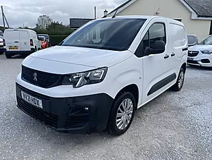 Used 2021 Peugeot Partner Professional White - Interior and Exterior details 5