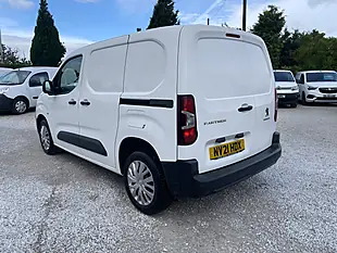 Used 2021 Peugeot Partner Professional White - Interior and Exterior details 8