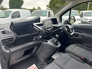 Used 2021 Peugeot Partner Professional White - Interior and Exterior details 15
