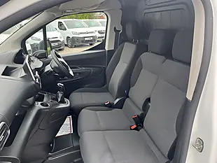 Used 2021 Peugeot Partner Professional White - Interior and Exterior details 16