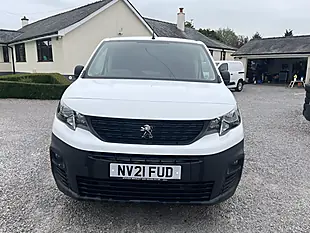 Used 2021 Peugeot Partner Professional White - Interior and Exterior details 3