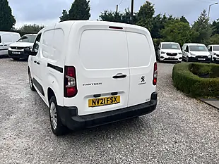 Used 2021 Peugeot Partner Professional White - Interior and Exterior details 11
