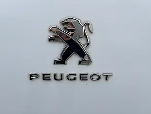 Used 2021 Peugeot Partner Professional White - Interior and Exterior details 17