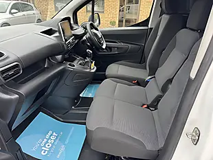Used 2021 Peugeot Partner Professional White - Interior and Exterior details 10