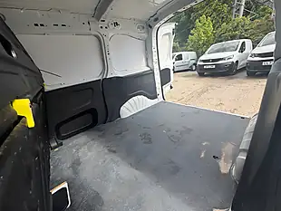 Used 2021 Peugeot Partner Professional White - Interior and Exterior details 19