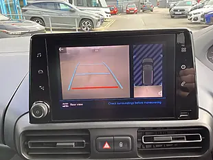 Used 2021 Peugeot Rifter Allure Bronze - Interior and Exterior details 7