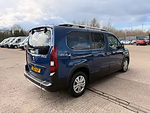Used 2021 Peugeot Rifter Allure Horizon L2 Lwb Blue - Interior and Exterior details 3