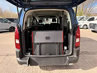 Used 2021 Peugeot Rifter Allure Horizon L2 Lwb Blue - Interior and Exterior details 5