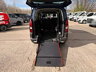 Used 2021 Peugeot Rifter Allure Horizon L2 Lwb Blue - Interior and Exterior details 6