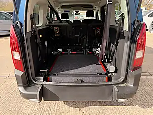 Used 2021 Peugeot Rifter Allure Horizon L2 Lwb Blue - Interior and Exterior details 9