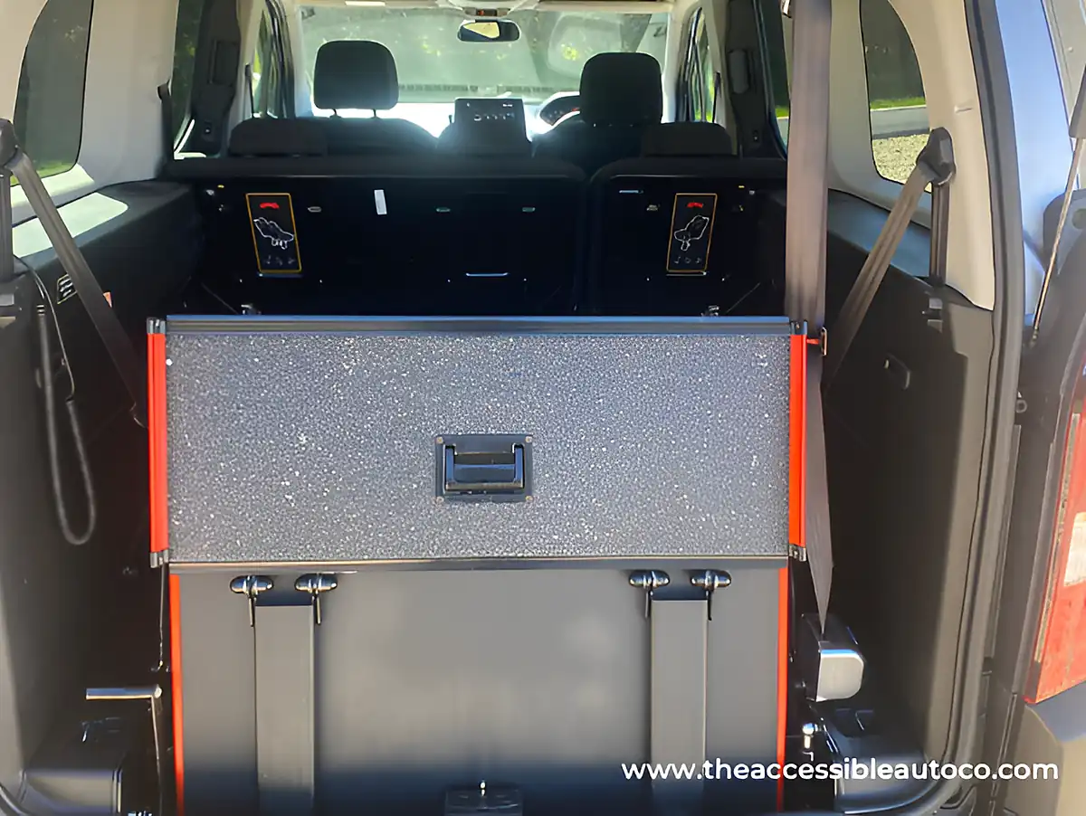 Used 2021 Peugeot Rifter Allure Horizon RS Grey - Interior and Exterior details 10