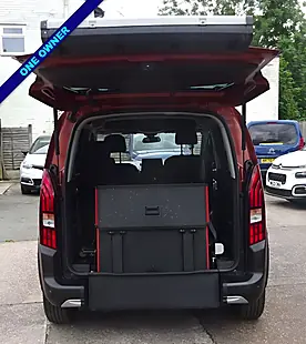 Used 2021 Peugeot Rifter Allure Premium Bronze - Interior and Exterior details 8