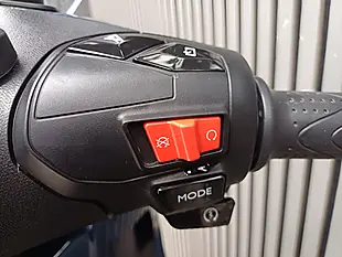 Used 2021 Piaggio Beverly Blue - Interior and Exterior details 10