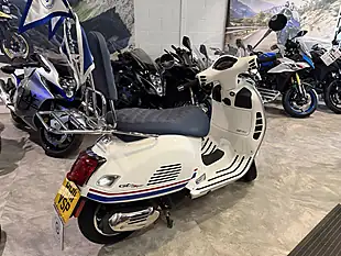 Used 2021 Piaggio Vespa Gts 125 Supersport White - Interior and Exterior details 3