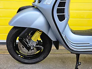 Used 2021 Piaggio Vespa Gts Supertech Grey - Interior and Exterior details 15