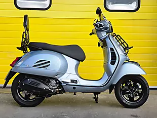 Used 2021 Piaggio Vespa Gts Supertech Grey - Interior and Exterior details 2