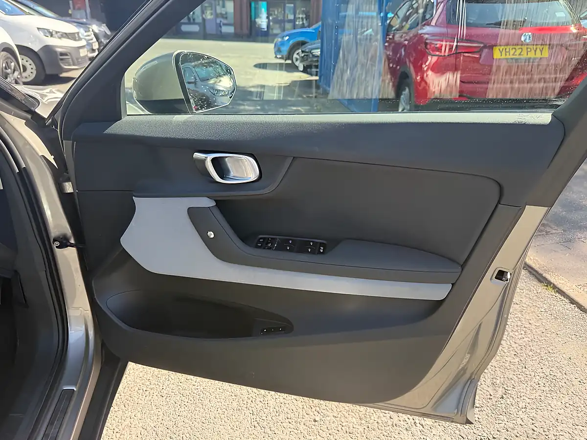 Used 2021 Polestar 2 Long Range Grey - Interior and Exterior details 13