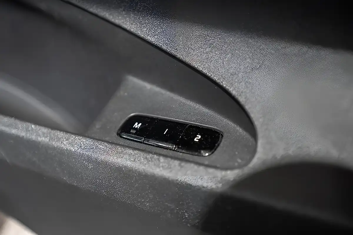 Used 2021 Polestar Polestar 2 Long Range Grey - Interior and Exterior details 9