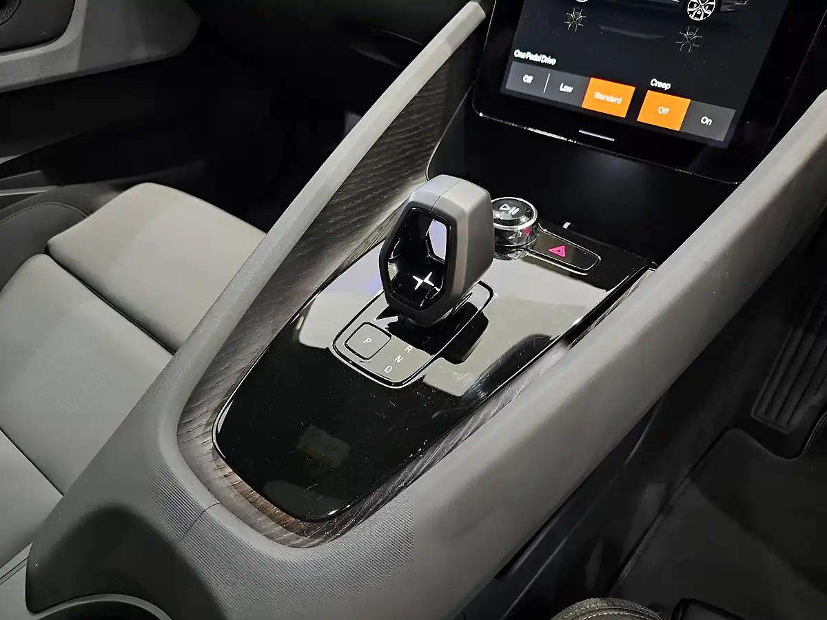 Used 2021 Polestar Polestar 2 Long Range Plus Pilot Blue - Interior and Exterior details 13