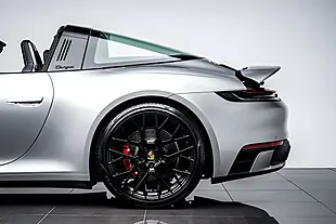 Used 2021 Porsche 911 4S Targa Silver - Interior and Exterior details 10
