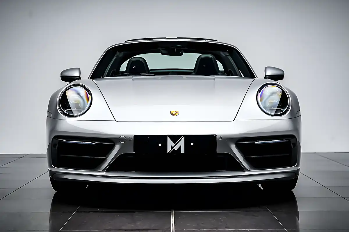 Used 2021 Porsche 911 4S Targa Silver - Interior and Exterior details 2