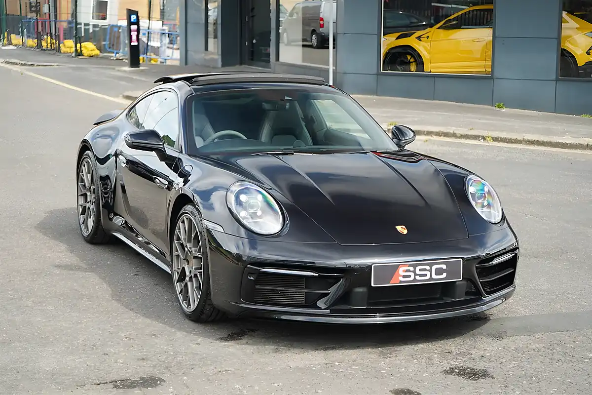 Used 2021 Porsche 911 Carrera 4S Black - Interior and Exterior details 5