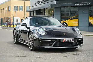 Used 2021 Porsche 911 Carrera 4S Black - Interior and Exterior details 6